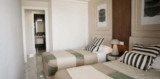 2 slaapkamer Bungalow te koop in Rojales met zwembad garage - € 314.000 (Ref: 9944411)