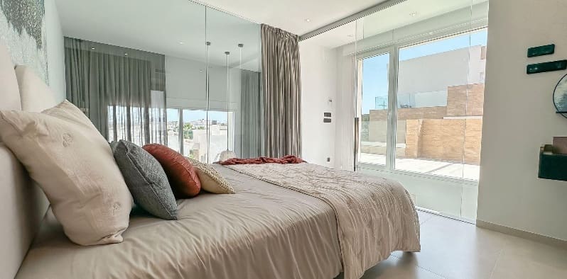 3 sovrum Hus till salu i Algorfa med pool garage - 573 000 € (Ref: 9944434)