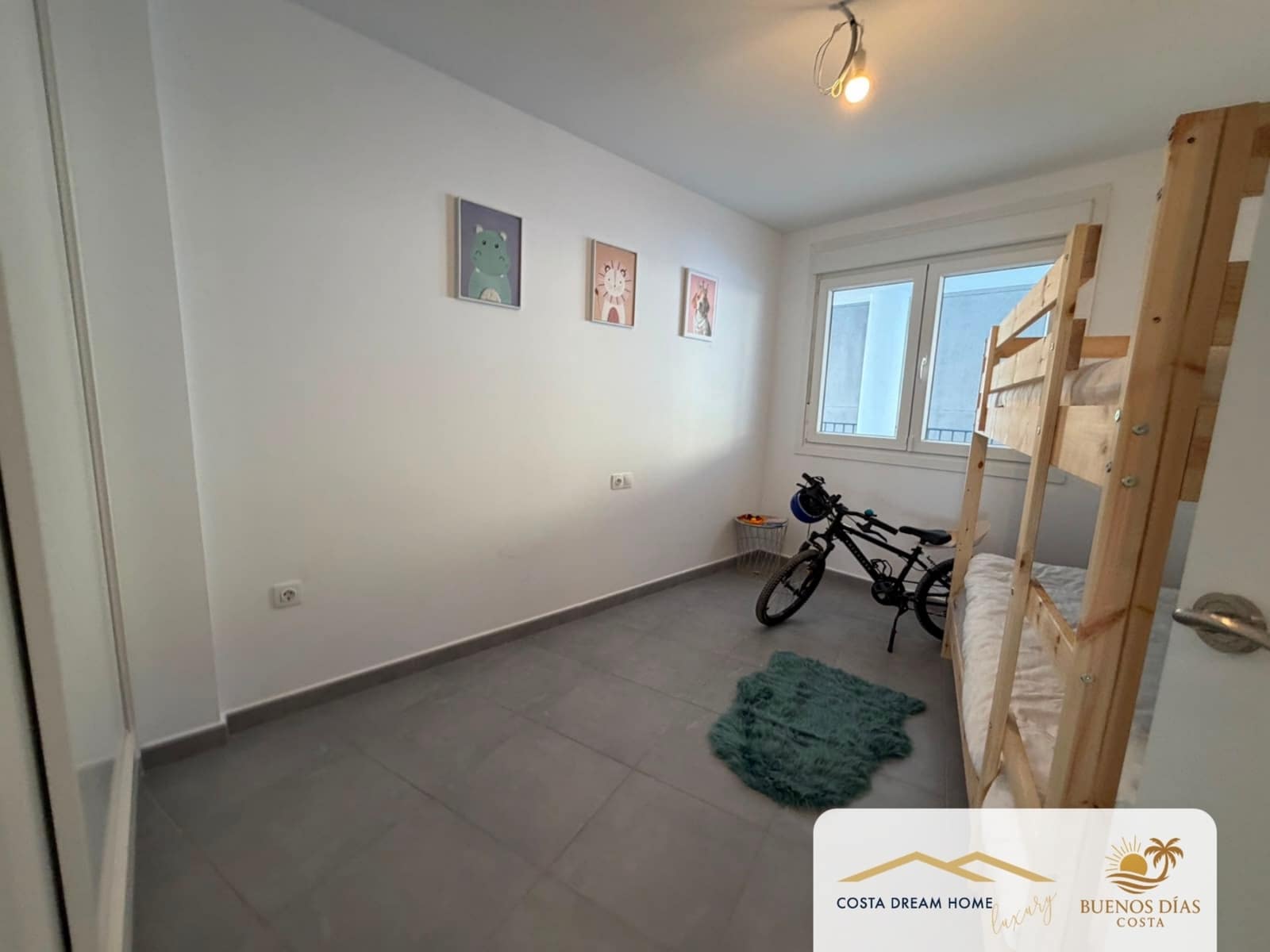 2 soveværelse Rækkehus til salg i Montiboli med swimmingpool garage - € 523.000 (Ref: 9944605)