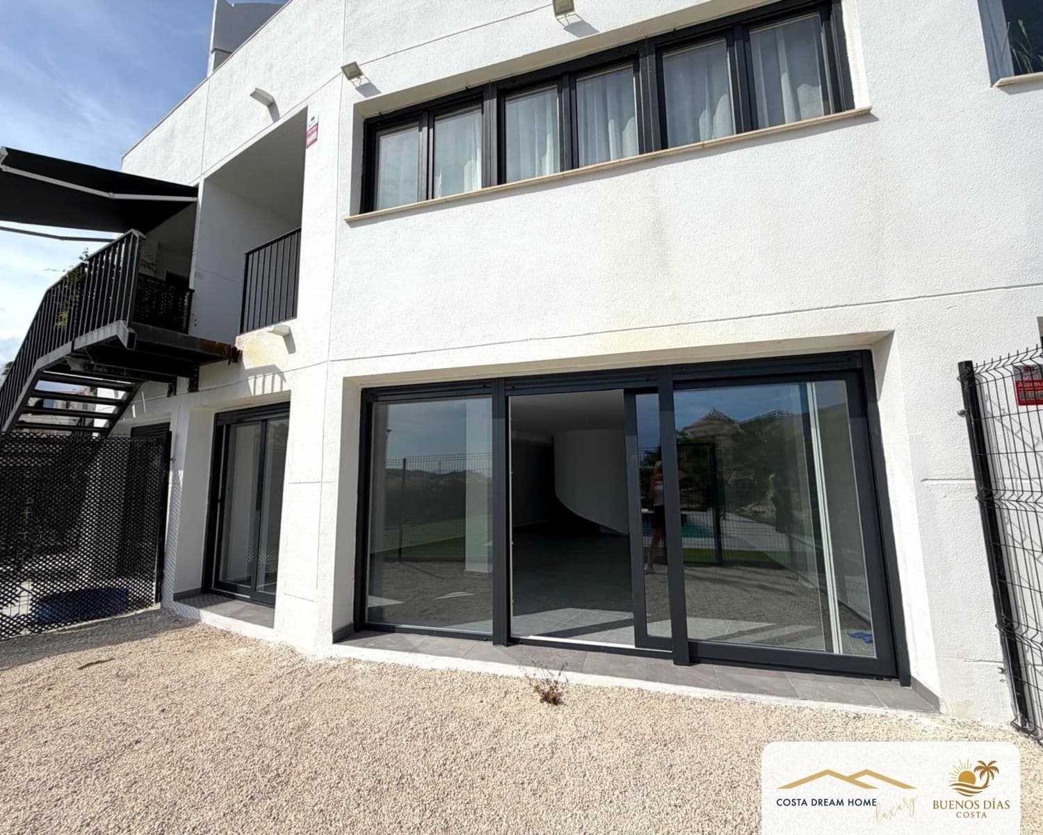 2 sovrum Radhus till salu i Montiboli med pool garage - 523 000 € (Ref: 9944605)