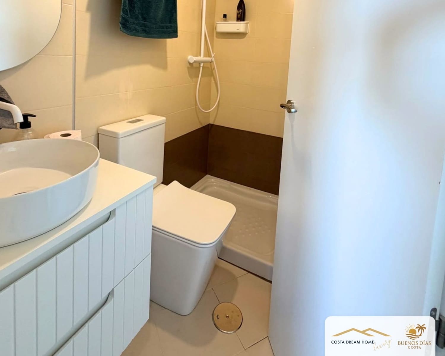 2 sovrum Radhus till salu i Montiboli med pool garage - 523 000 € (Ref: 9944605)