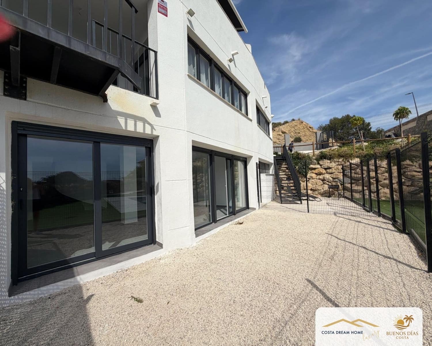 2 sovrum Radhus till salu i Montiboli med pool garage - 523 000 € (Ref: 9944605)