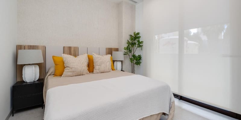 Apartamento de 2 habitaciones en Guardamar del Segura en venta con piscina garaje - 355.000 € (Ref: 9975889)