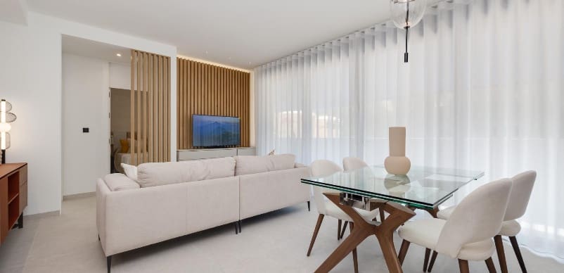 Apartamento de 2 habitaciones en Guardamar del Segura en venta con piscina garaje - 355.000 € (Ref: 9975889)