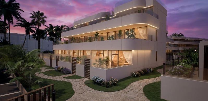 2 chambre Villa/Maison à vendre à Almeria ville avec piscine garage - 370 000 € (Ref: 9976015)