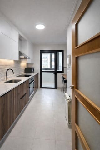 1 soverom Leilighet til salgs i Diagonal Mar i El Front Marítim del Poblenou, Barcelona by med svømmebasseng garasje - € 165 000 (Ref: 9860898)