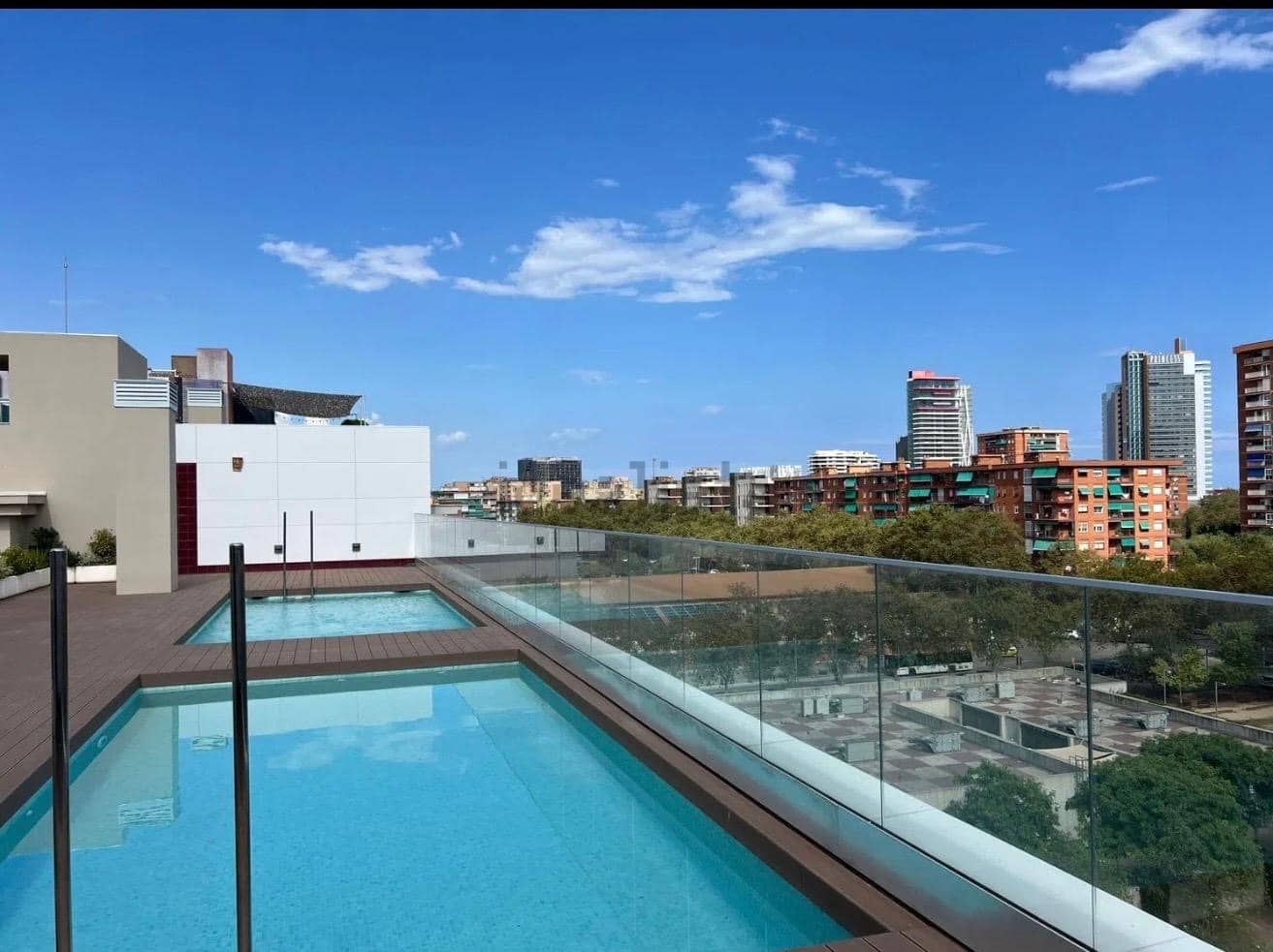 1 chambre Appartement à vendre à Barcelone ville avec piscine garage - 165 000 € (Ref: 9860898)