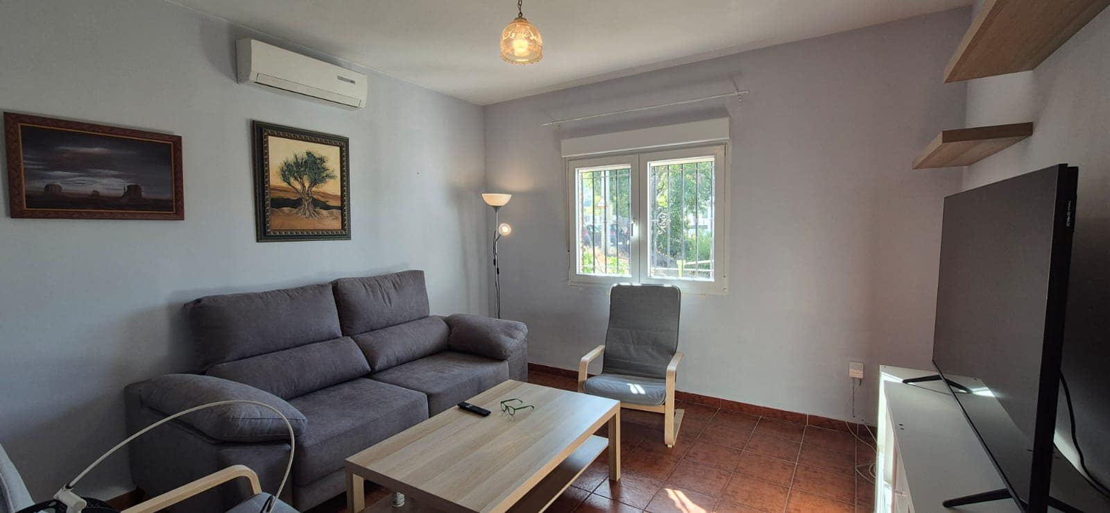 6 bedroom Villa for sale in Loja with garage - € 320,000 (Ref: 10118010)