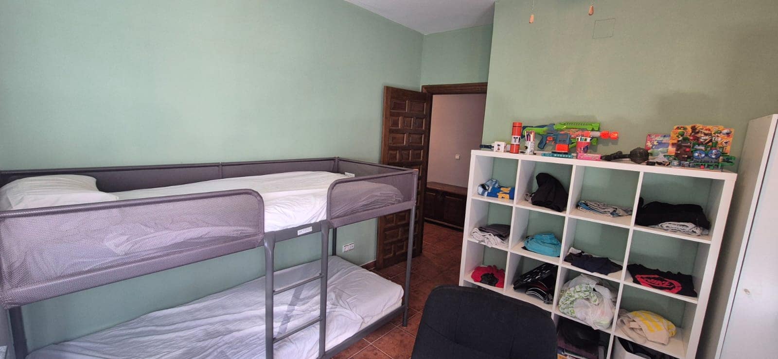 6 bedroom Villa for sale in Loja with garage - € 320,000 (Ref: 10118010)