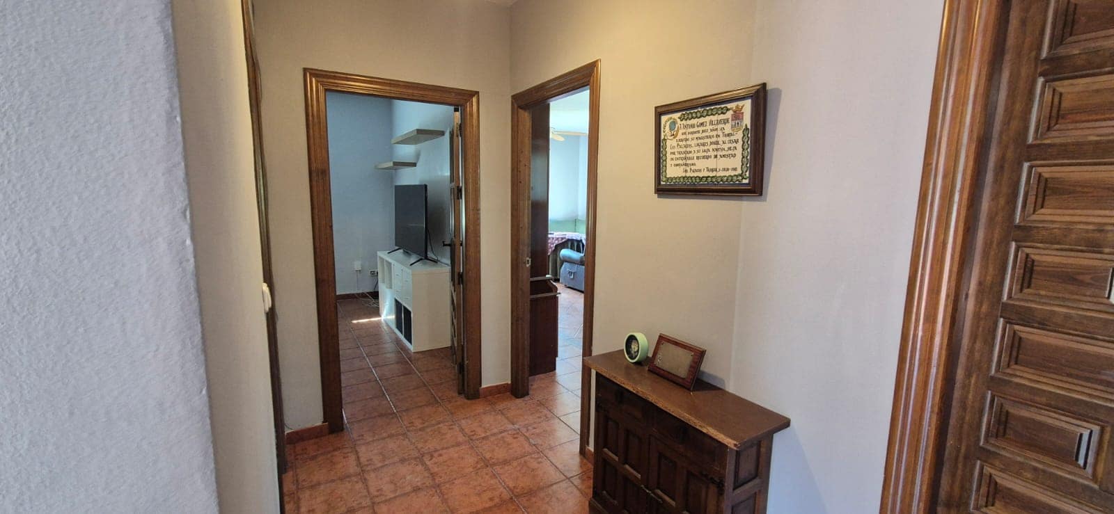 6 bedroom Villa for sale in Loja with garage - € 320,000 (Ref: 10118010)