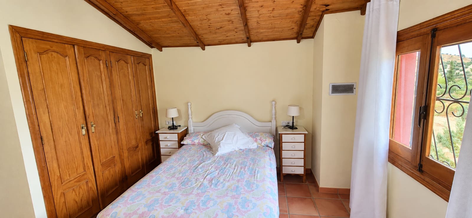 6 chambre Finca/Maison de Campagne à vendre à Iznajar avec piscine garage - 350 000 € (Ref: 10121022)