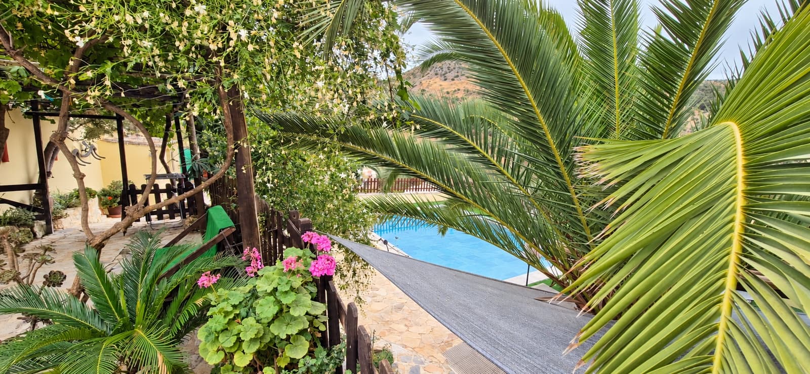 6 chambre Finca/Maison de Campagne à vendre à Iznajar avec piscine garage - 350 000 € (Ref: 10121022)