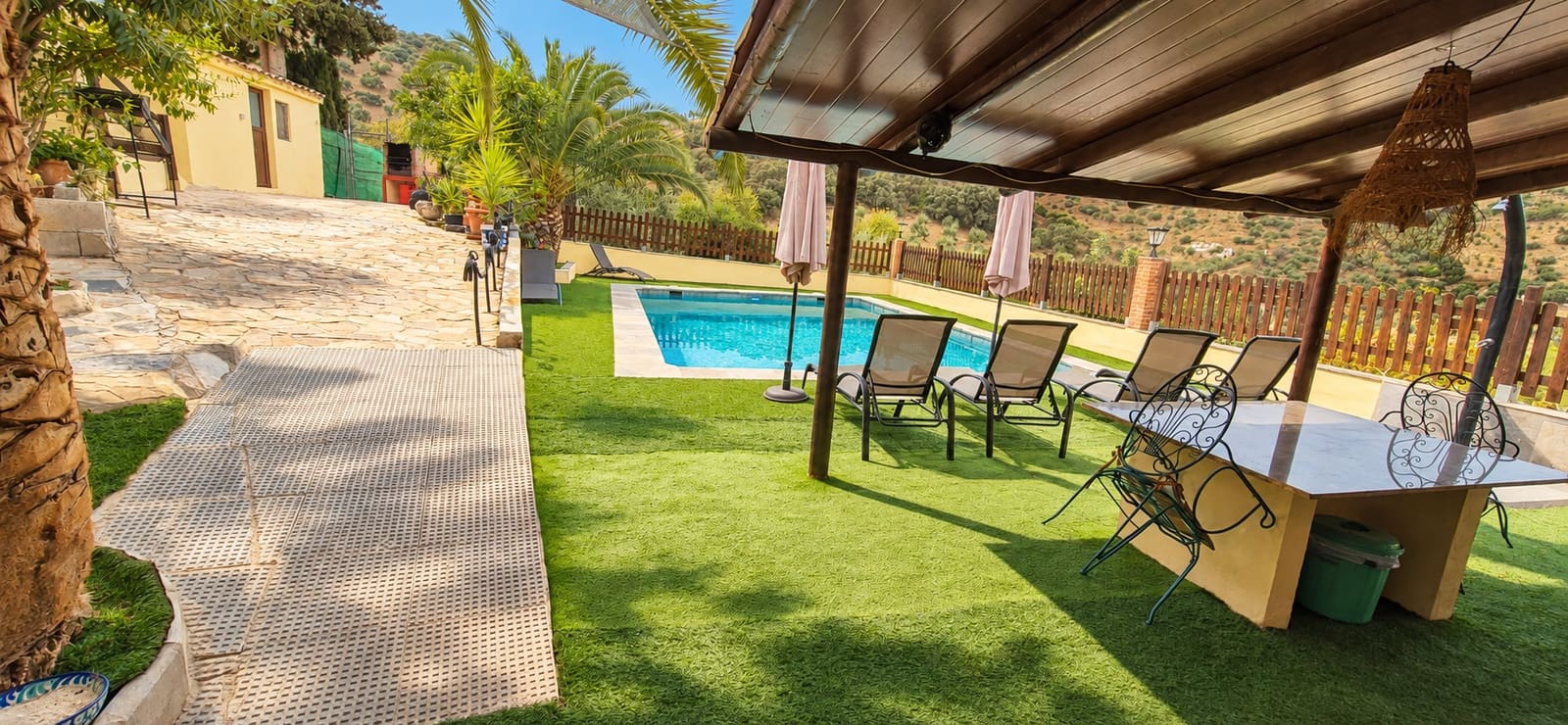 6 chambre Finca/Maison de Campagne à vendre à Iznajar avec piscine garage - 350 000 € (Ref: 10121022)