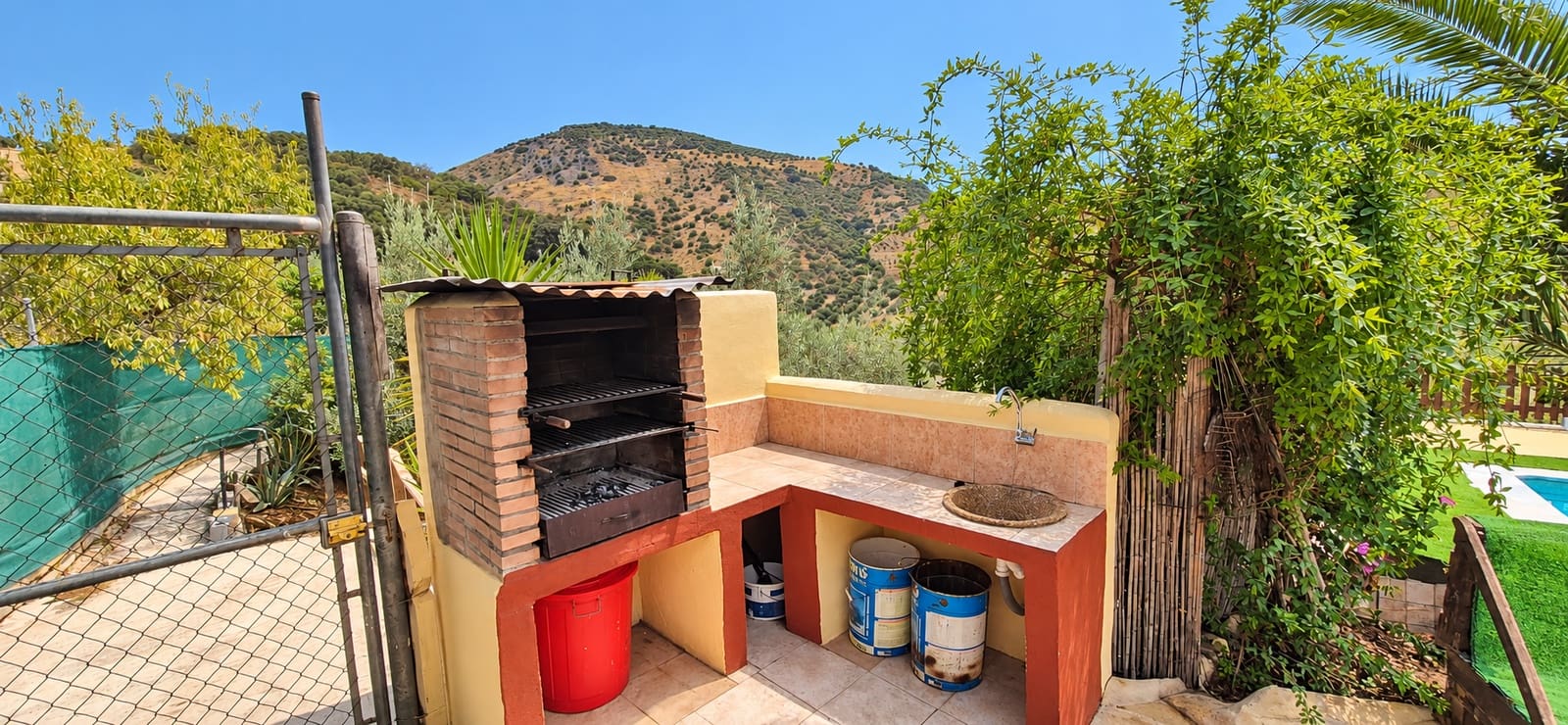 6 chambre Finca/Maison de Campagne à vendre à Iznajar avec piscine garage - 350 000 € (Ref: 10121022)