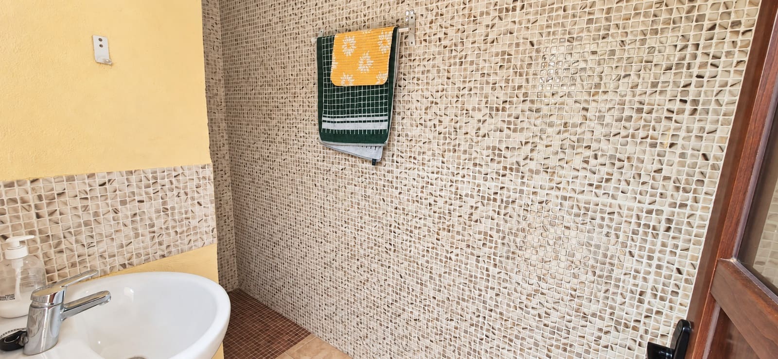 6 chambre Finca/Maison de Campagne à vendre à Iznajar avec piscine garage - 350 000 € (Ref: 10121022)