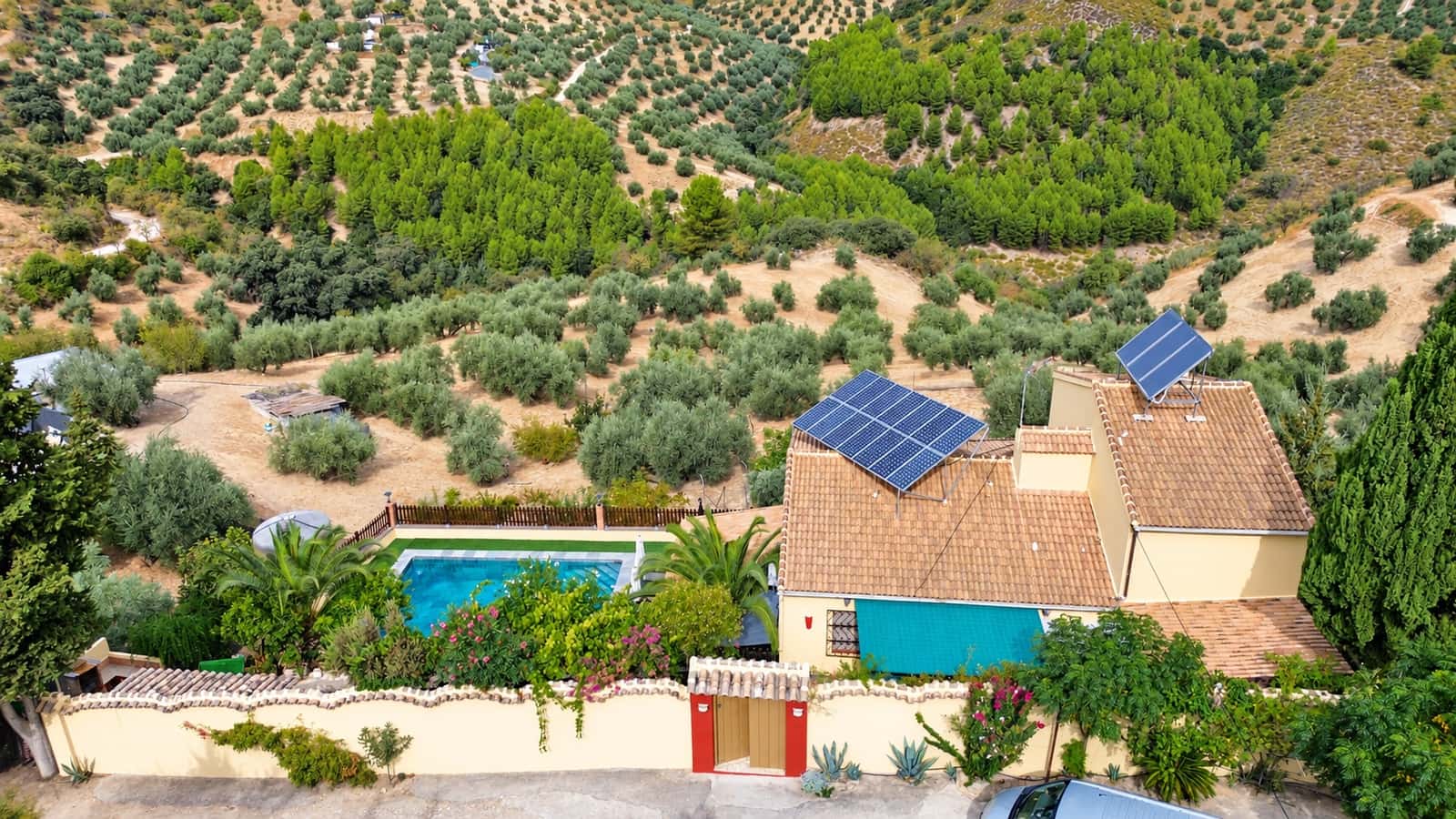 6 chambre Finca/Maison de Campagne à vendre à Iznajar avec piscine garage - 350 000 € (Ref: 10121022)