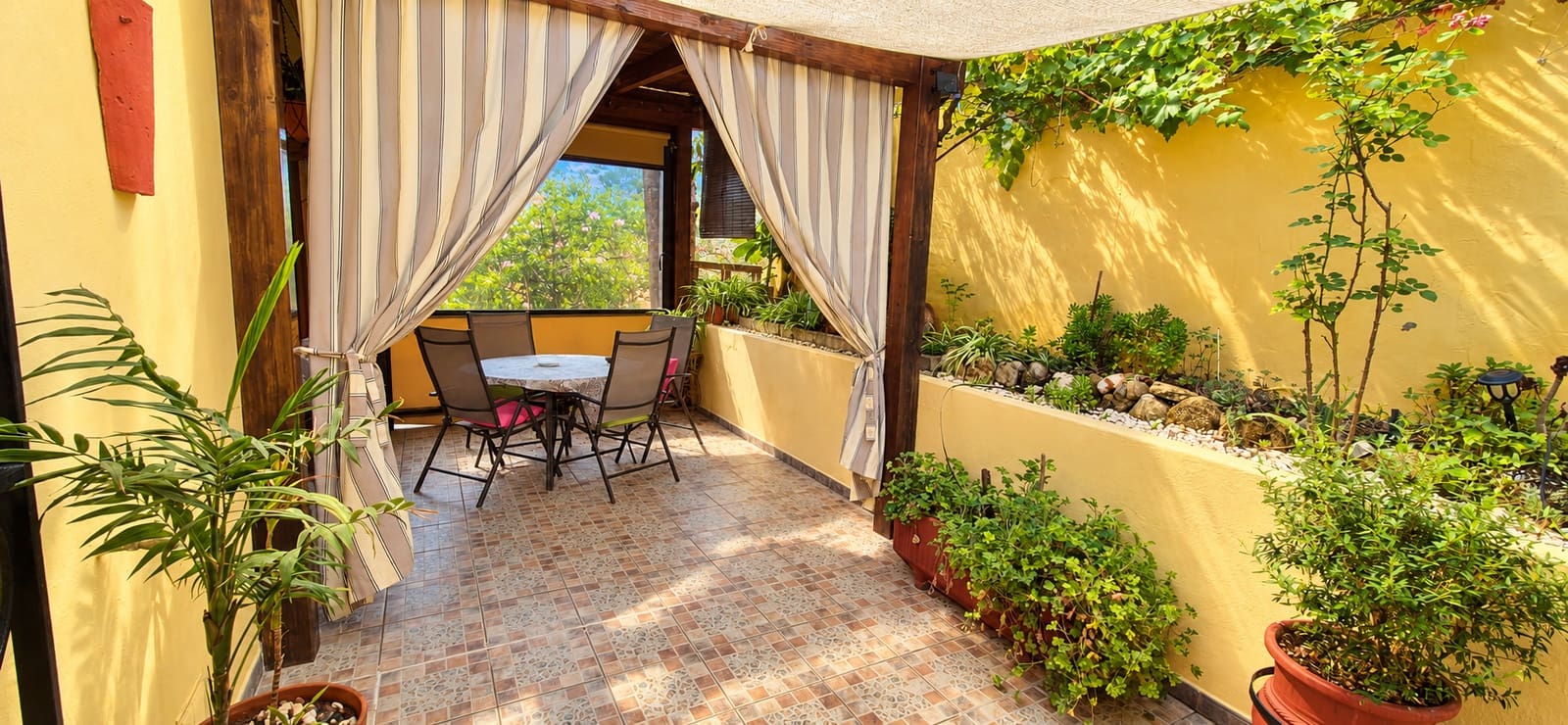 6 chambre Finca/Maison de Campagne à vendre à Iznajar avec piscine garage - 350 000 € (Ref: 10121022)