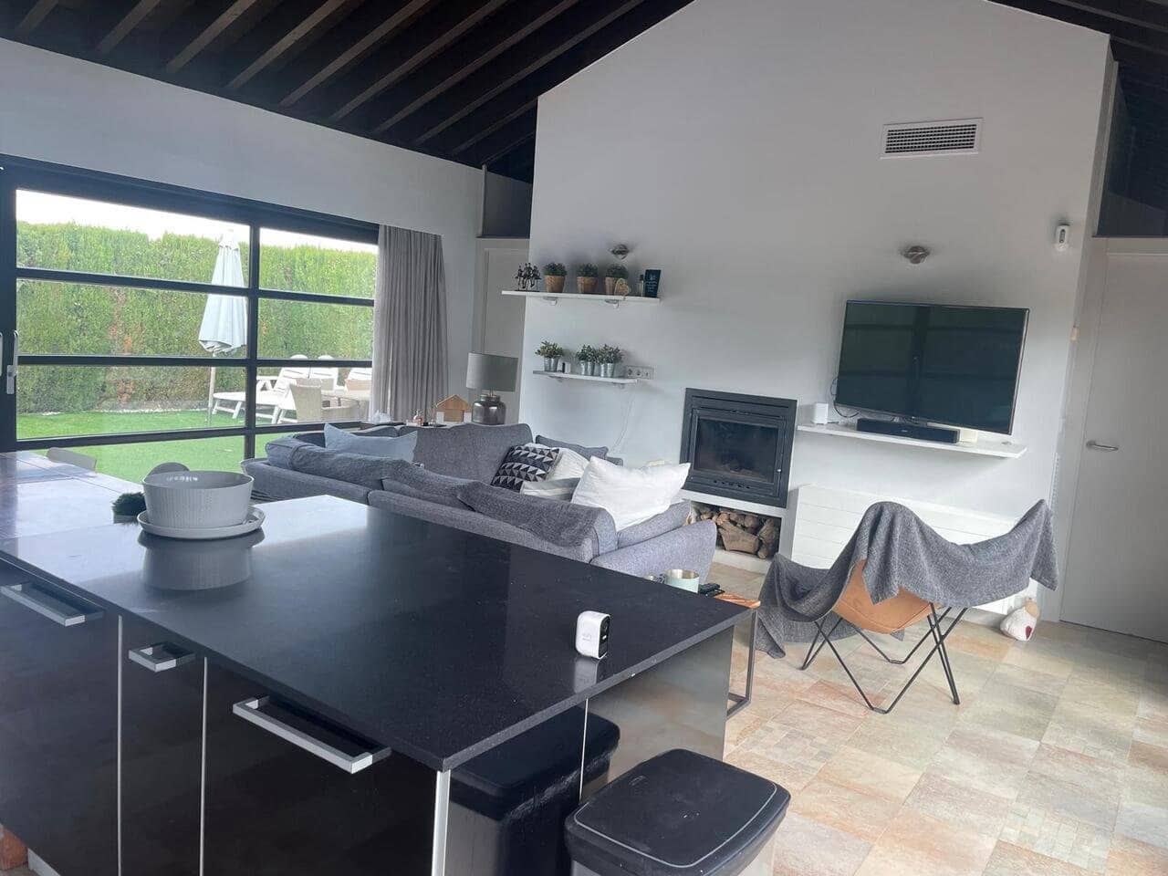 4 bedroom Villa for sale in Avileses - € 349,999 (Ref: 9883488)