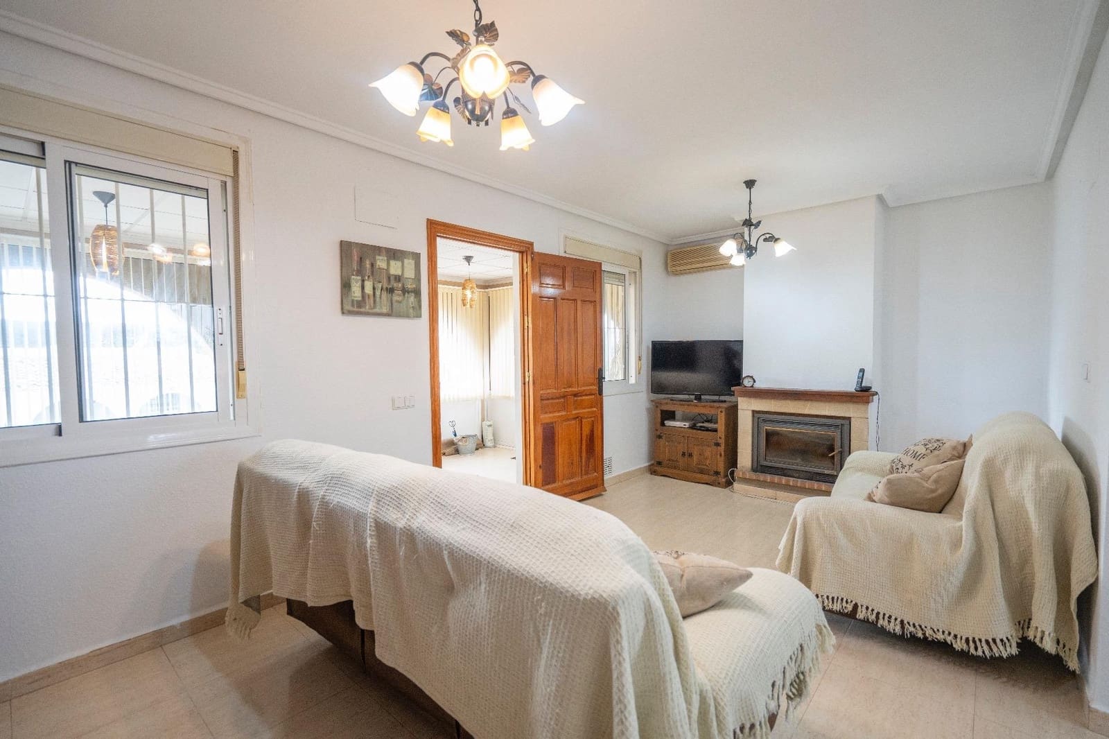 2 makuuhuone Huvila myytävänä paikassa Camposol mukana uima-altaan - 165 000 € (Ref: 9883496)