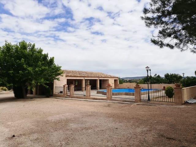 8 slaapkamer Villa te koop in Yecla - € 549.000 (Ref: 9885263)