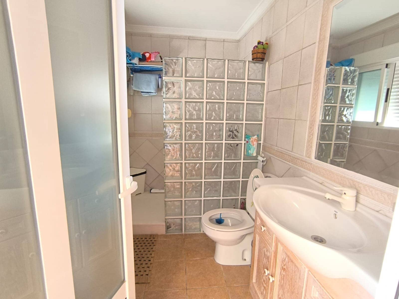 6 slaapkamer Villa te koop in Yecla - € 399.000 (Ref: 9885264)