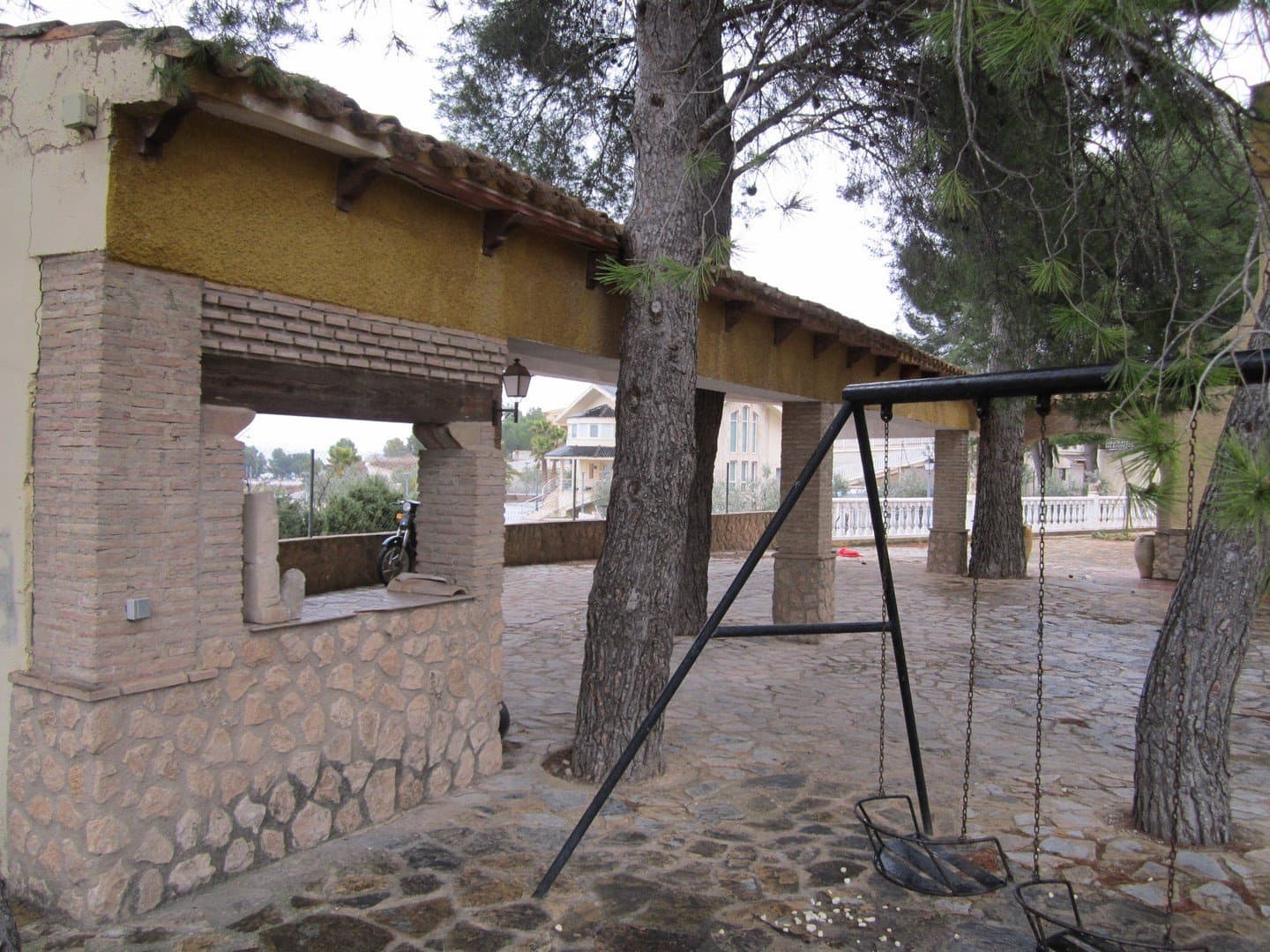 7 slaapkamer Villa te koop in Yecla - € 250.000 (Ref: 9885265)