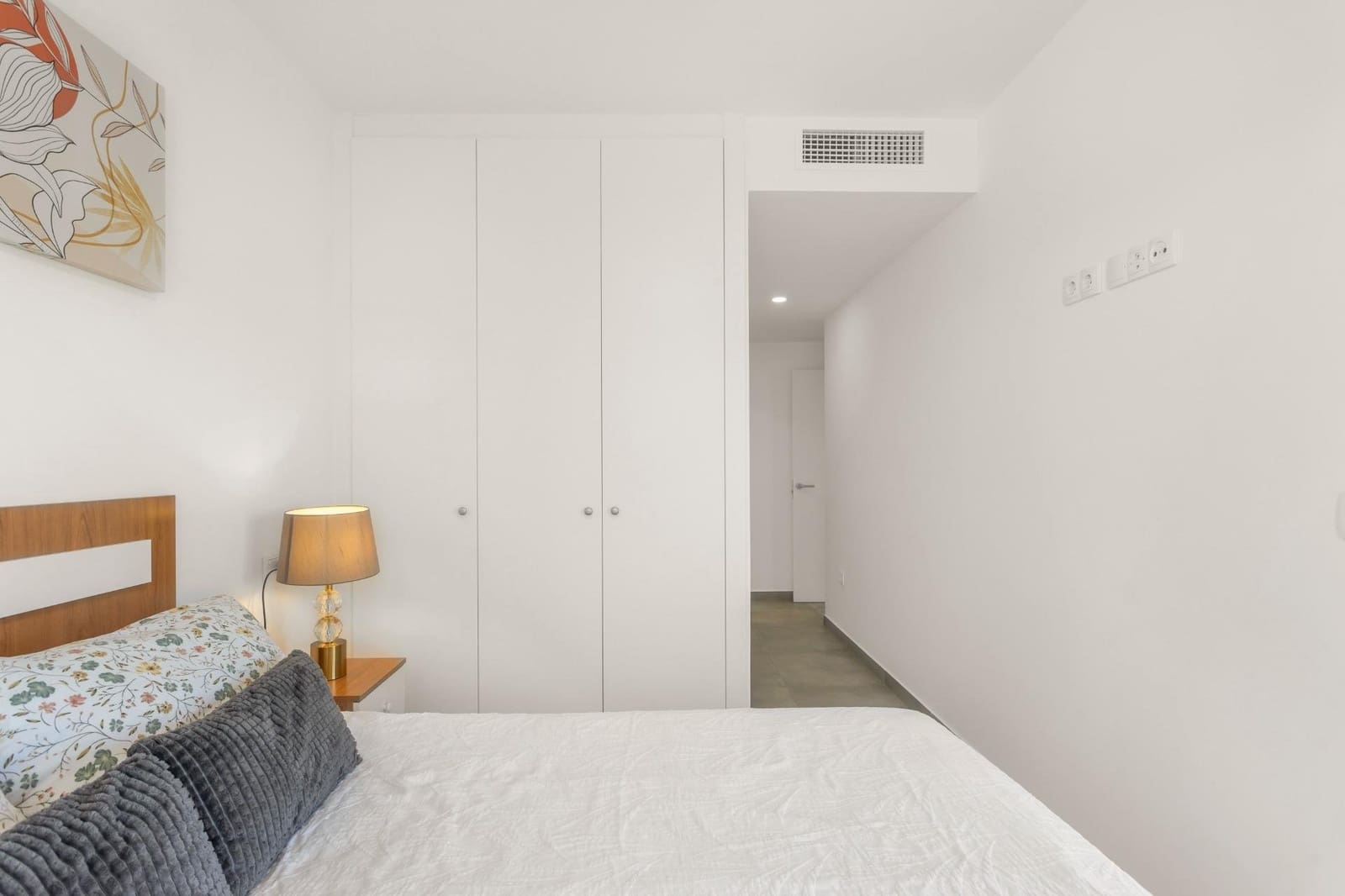 Apartamento de 2 habitaciones en Los Alcázares en venta - 296.000 € (Ref: 9885267)
