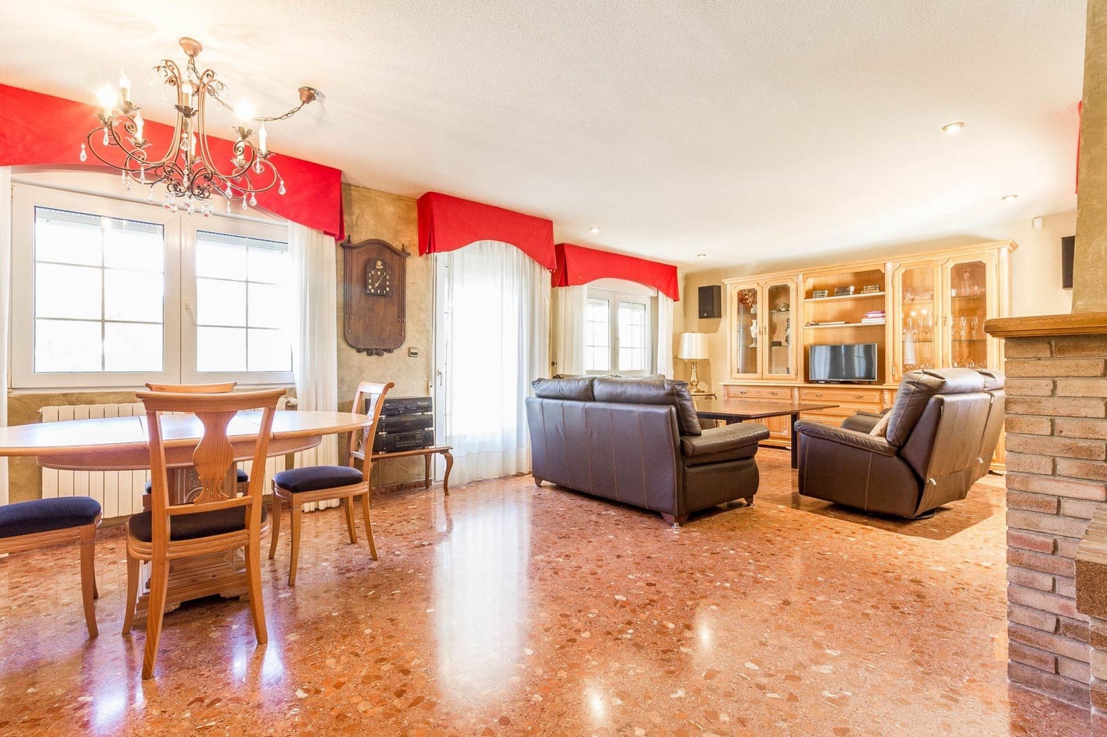7 quarto Moradia para venda em Yecla - 600 000 € (Ref: 9885268)