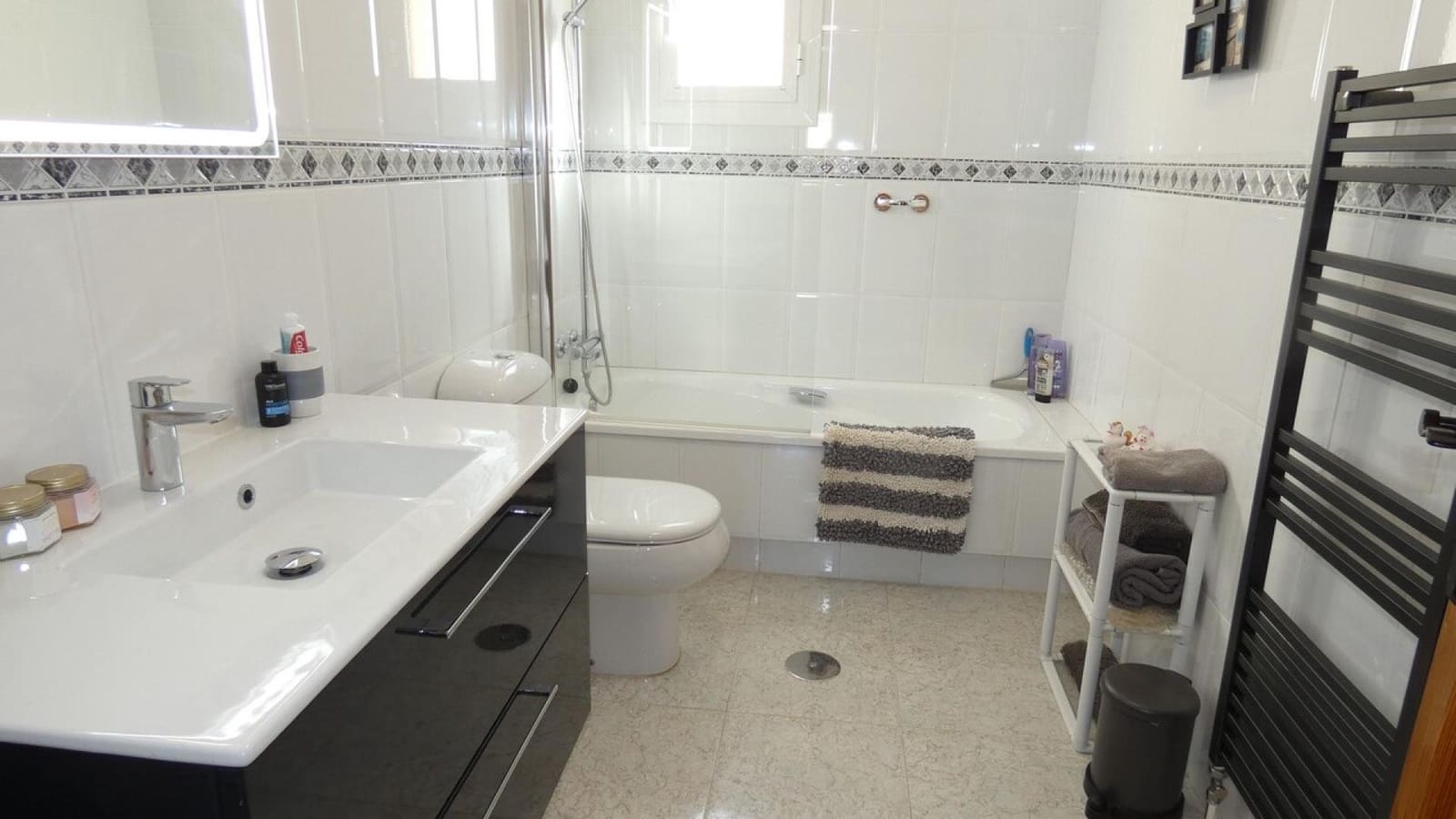 5 bedroom Villa for sale in Camposol - € 329,995 (Ref: 9885271)