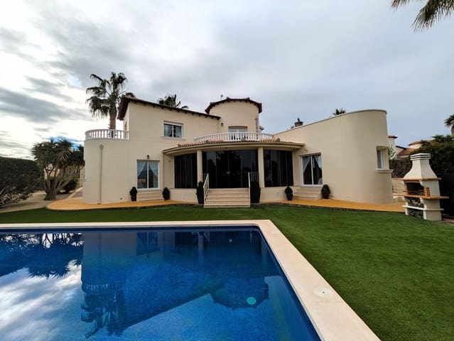 4 quarto Moradia para venda em Campos del Río com piscina - 440 000 € (Ref: 9885272)