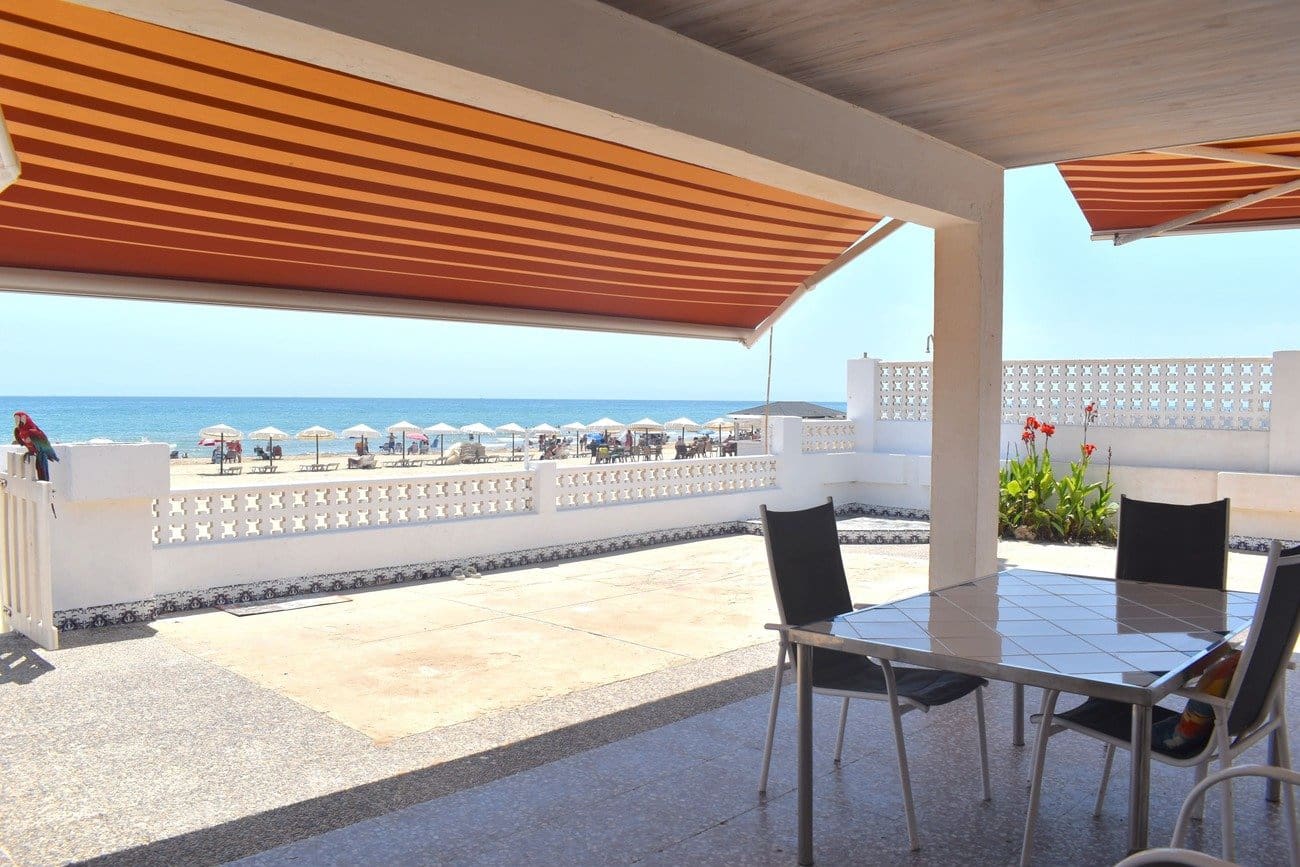6 sovrum Villa till salu i Guardamar del Segura - 1 100 000 € (Ref: 9885281)