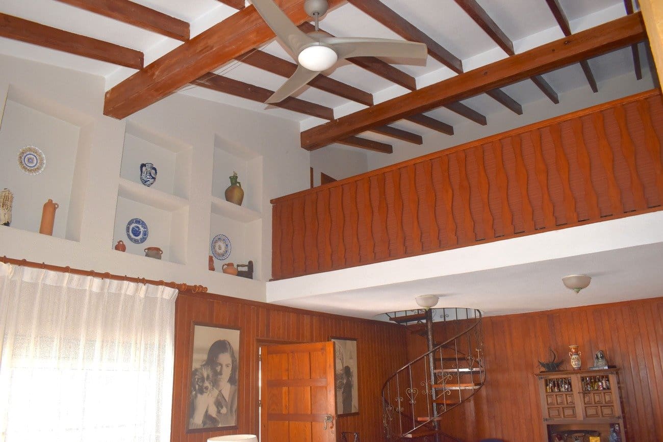 6 sovrum Villa till salu i Guardamar del Segura - 1 100 000 € (Ref: 9885281)