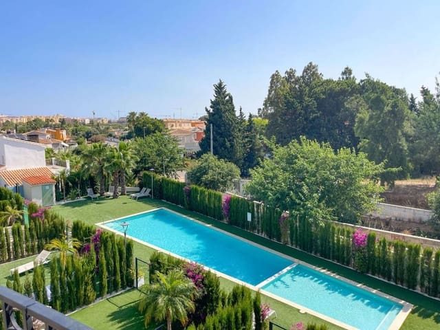 2 soveværelse Lejlighed til salg i El Montgó, Dénia - € 339.000 (Ref: 9885289)
