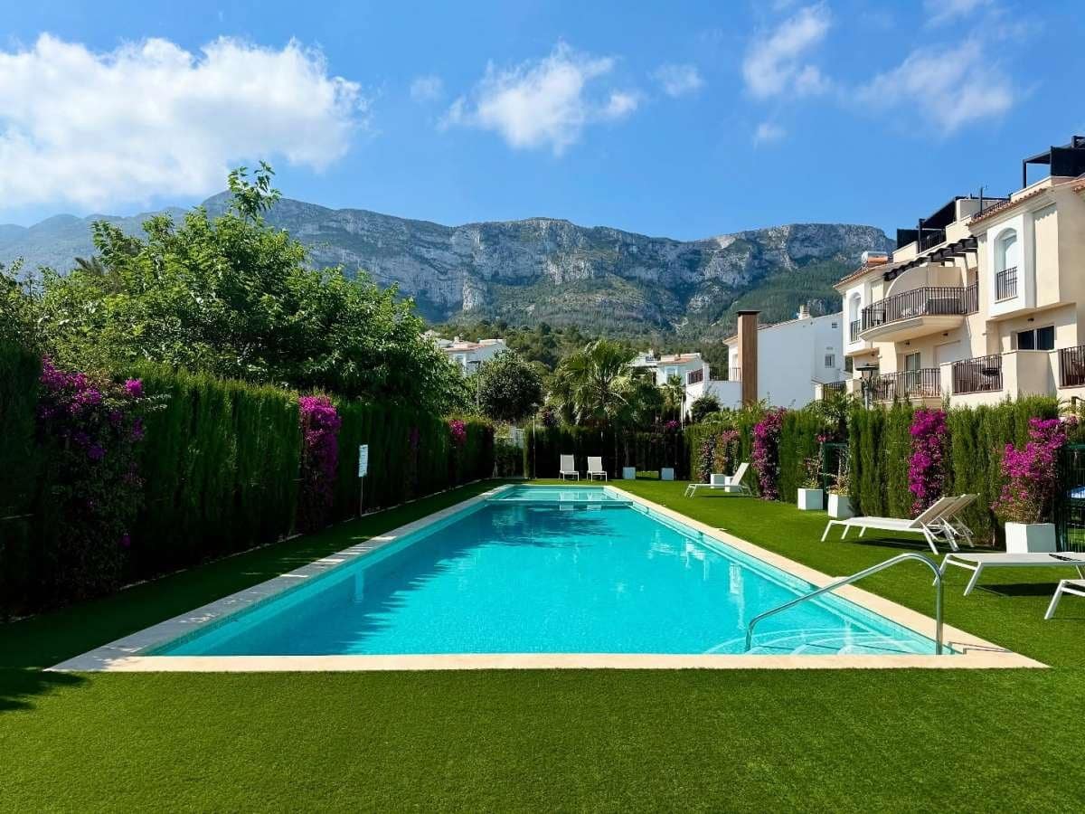2 soveværelse Lejlighed til salg i Denia - € 339.000 (Ref: 9885289)