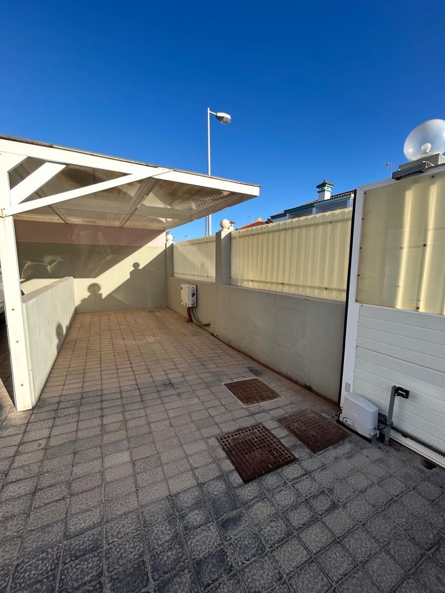 2 bedroom Apartment for sale in Maspalomas with garage - € 270,000 (Ref: 9848484)