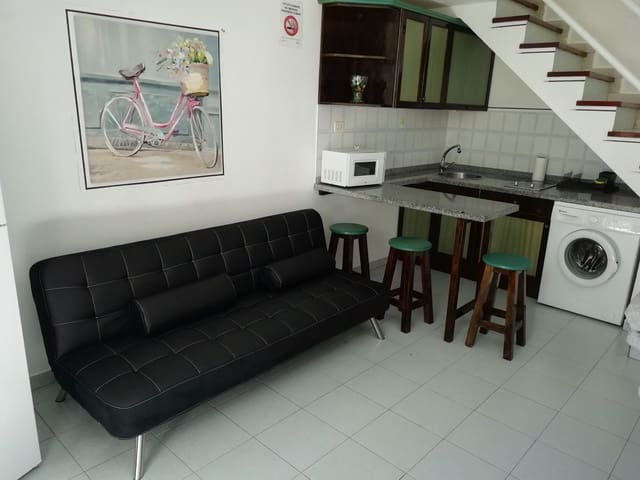 1 chambre Bungalow à vendre à Maspalomas, San Bartolomé de Tirajana avec piscine - 195 000 € (Ref: 9885315)