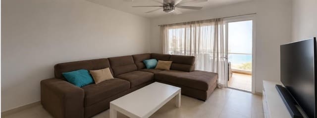 2 chambre Penthouse à vendre à San Bartolomé de Tirajana avec garage - 285 000 € (Ref: 9885316)