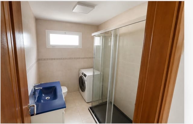 2 chambre Penthouse à vendre à San Bartolomé de Tirajana avec garage - 285 000 € (Ref: 9885316)