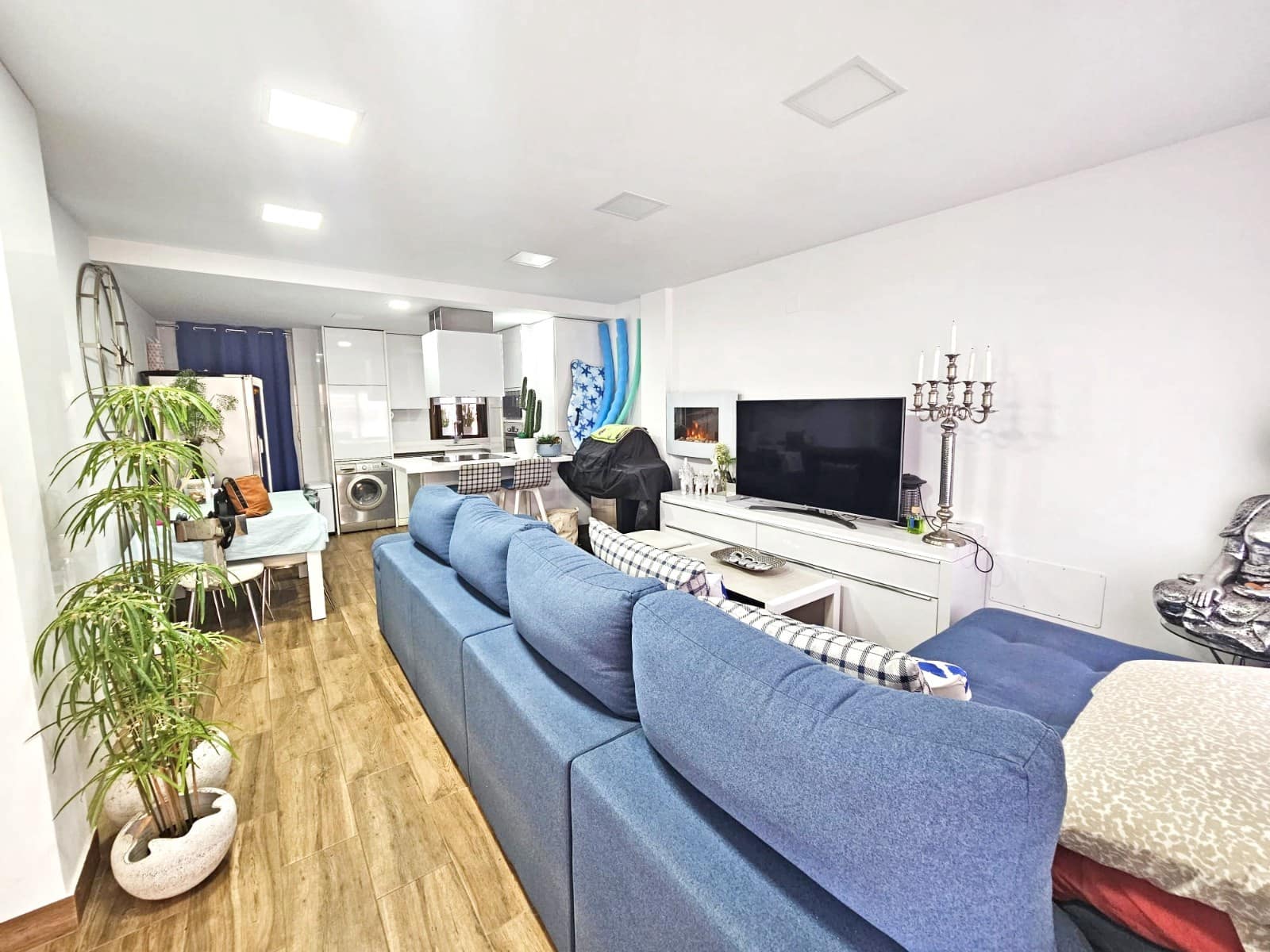 2 makuuhuone Huoneisto myytävänä paikassa Los Alcazares mukana uima-altaan - 215 000 € (Ref: 10012242)
