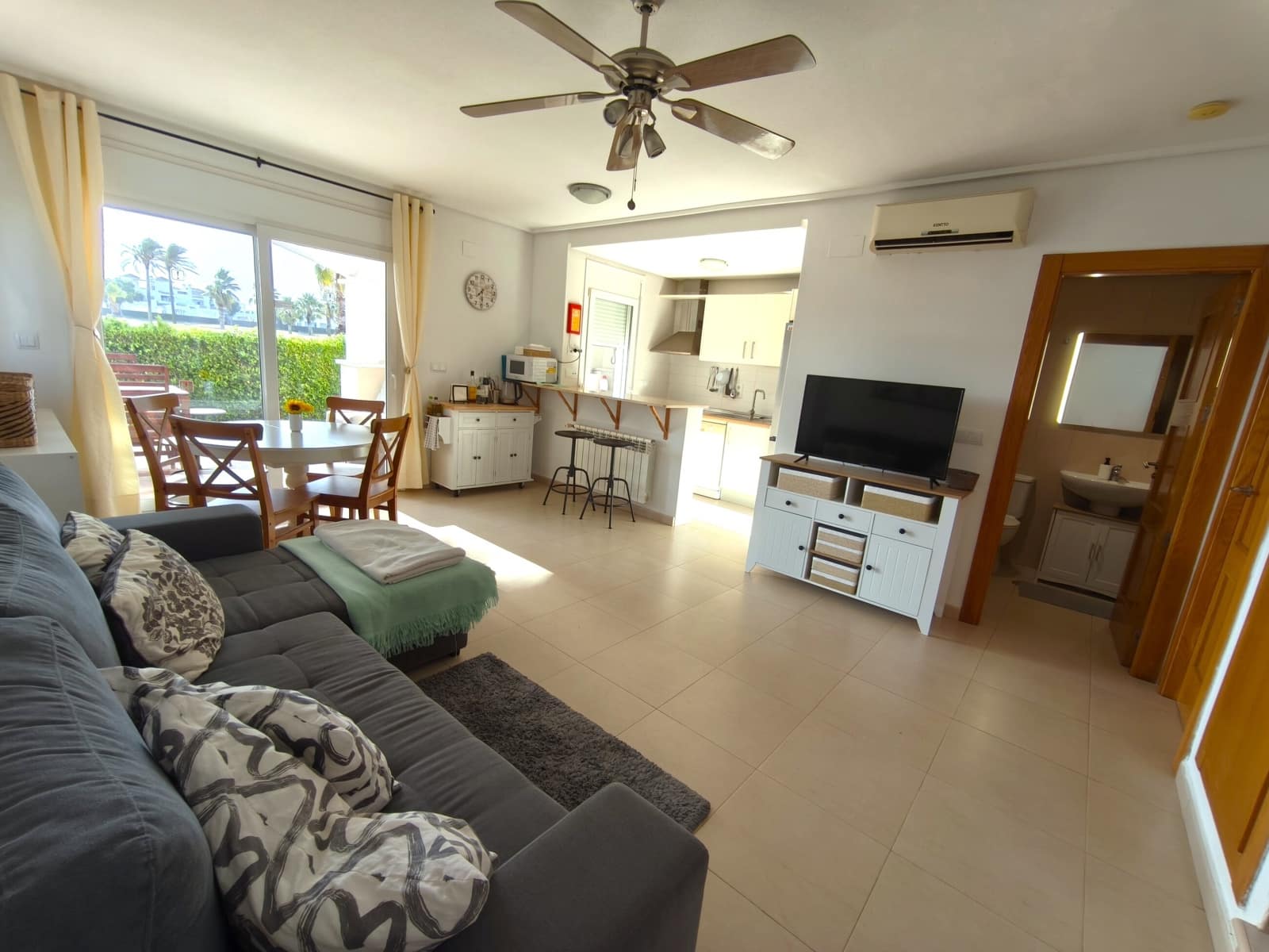 2 soveværelse Byhus til leje i La Torre Golf Resort med swimmingpool garage - € 1.300 (Ref: 10029577)
