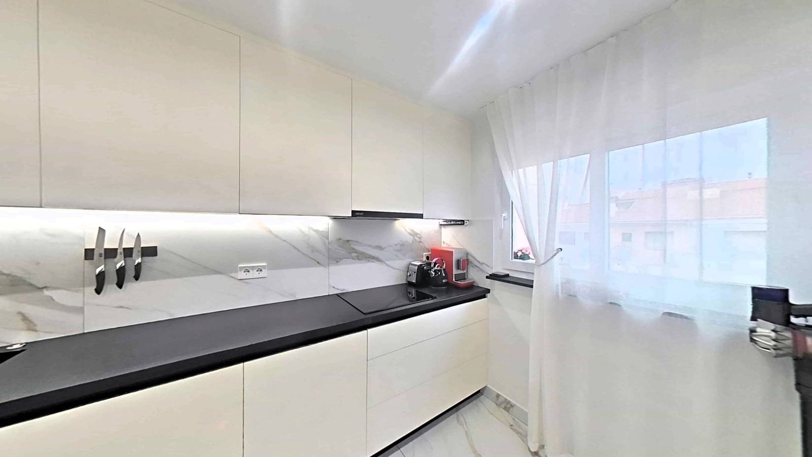 2 soveværelse Lejlighed til salg i San Pedro del Pinatar med swimmingpool - € 257.000 (Ref: 10037671)