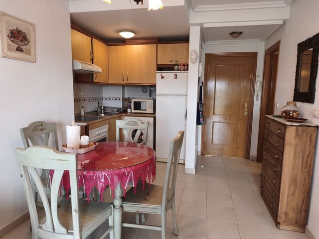 Apartamento de 1 habitación en Dehesa de Campoamor, Orihuela en alquiler con piscina garaje - 800 € (Ref: 10043341)