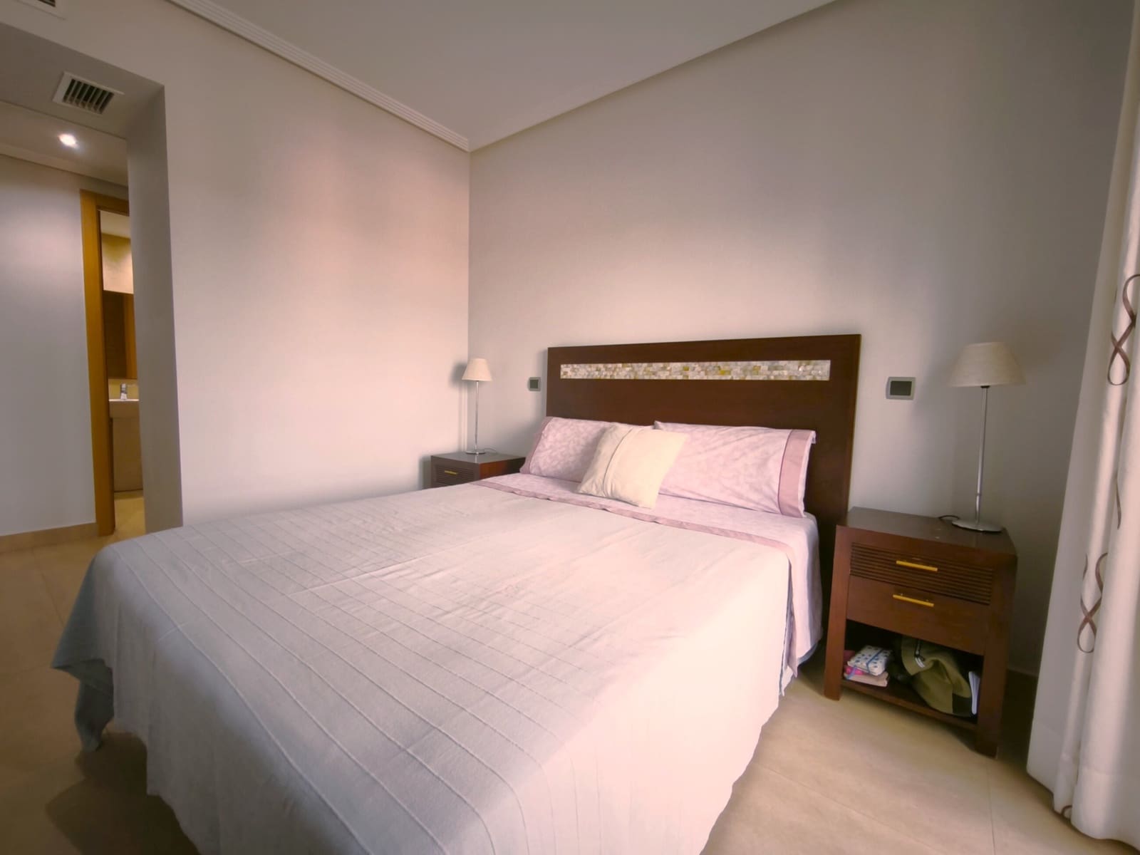 2 sypialnia Apartament do wynajęcia w Los Alcazares z basenem garażem - 1 450 € (Ref: 10163347)