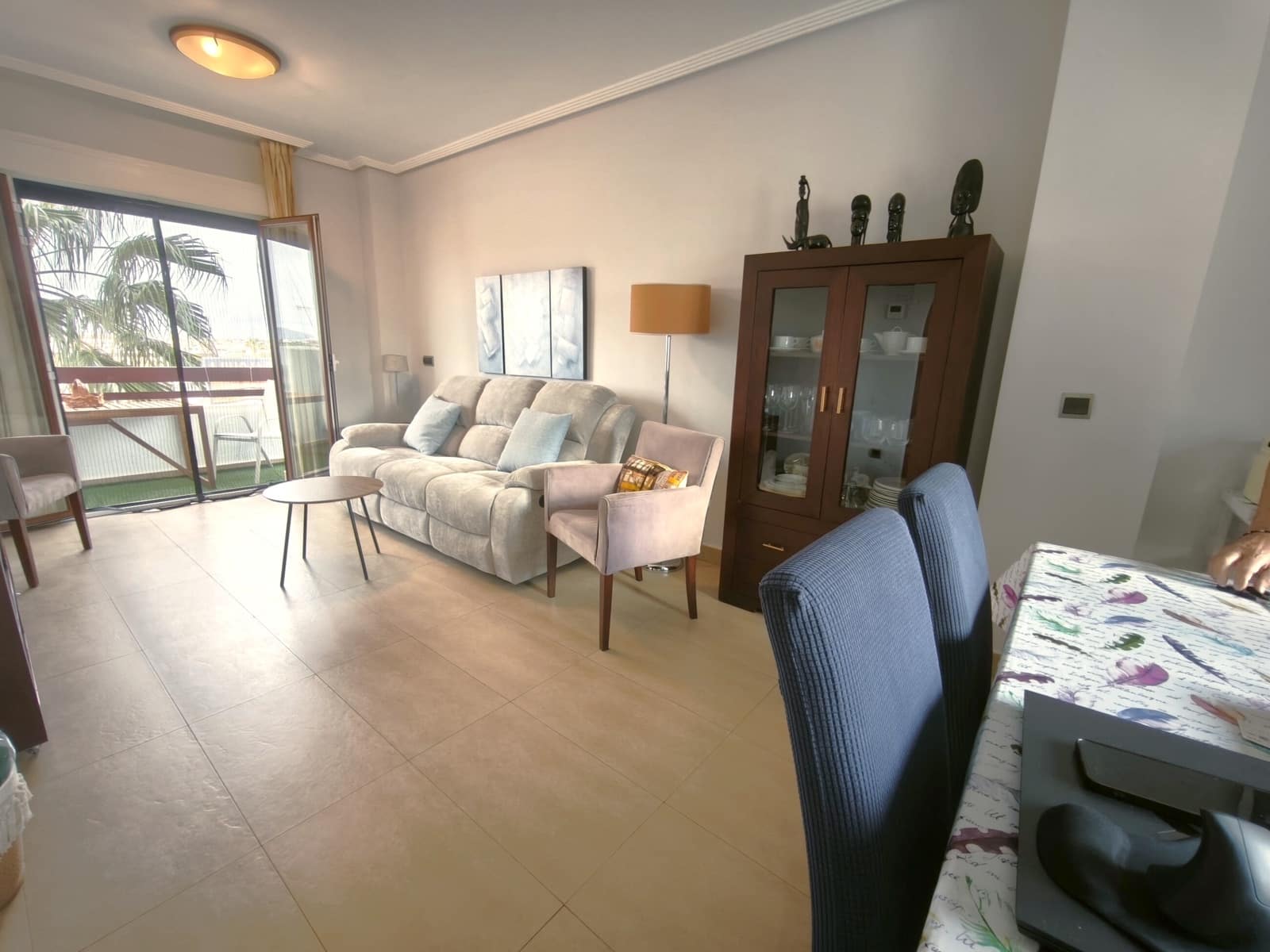 2 sypialnia Apartament do wynajęcia w Los Alcazares z basenem garażem - 1 450 € (Ref: 10163347)