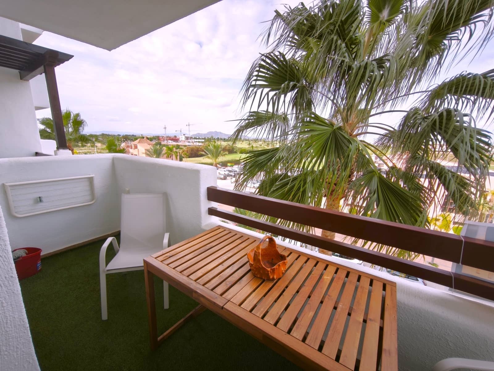 2 sypialnia Apartament do wynajęcia w Los Alcazares z basenem garażem - 1 450 € (Ref: 10163347)