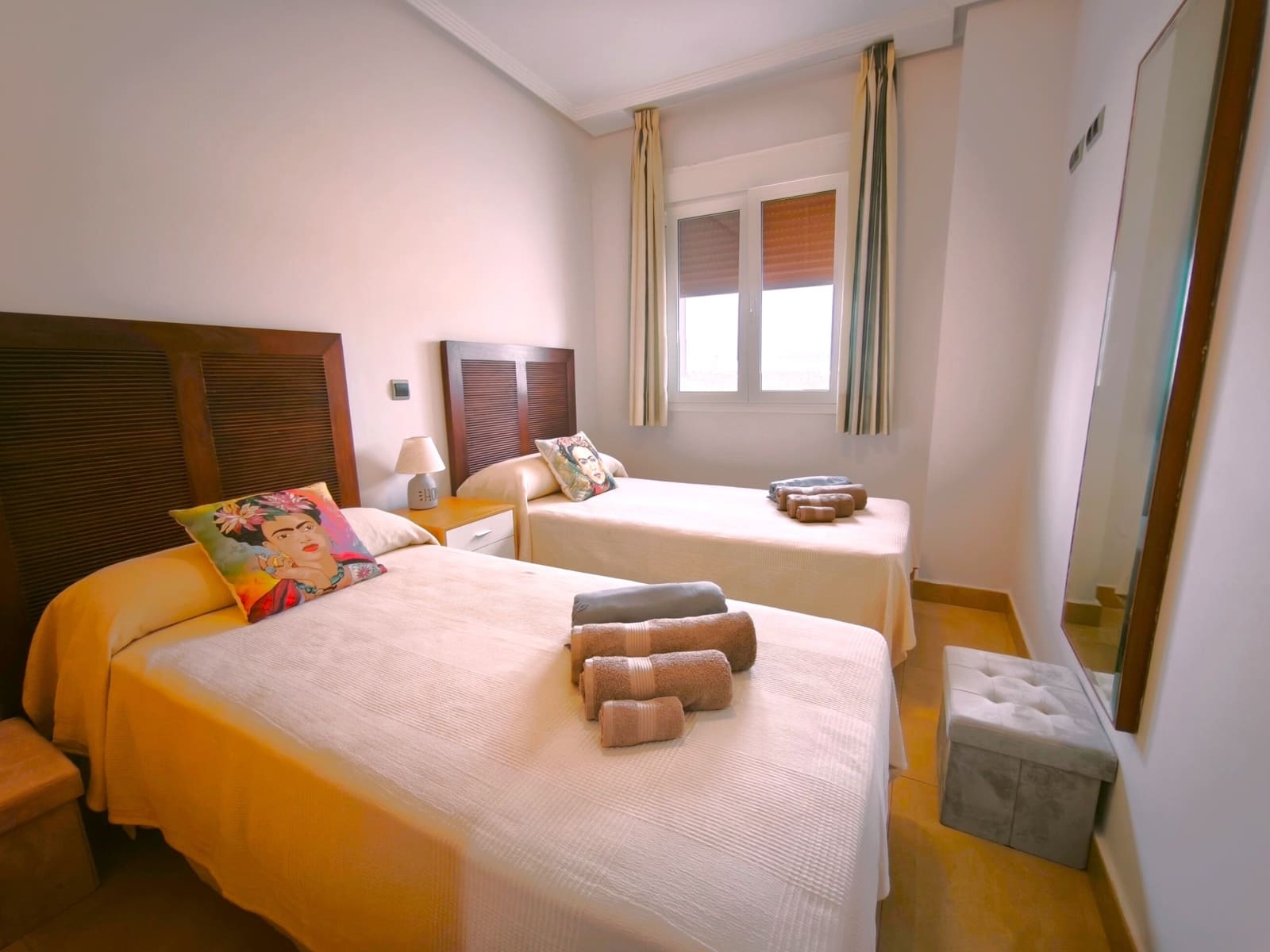 2 sypialnia Apartament do wynajęcia w Los Alcazares z basenem garażem - 1 450 € (Ref: 10163347)