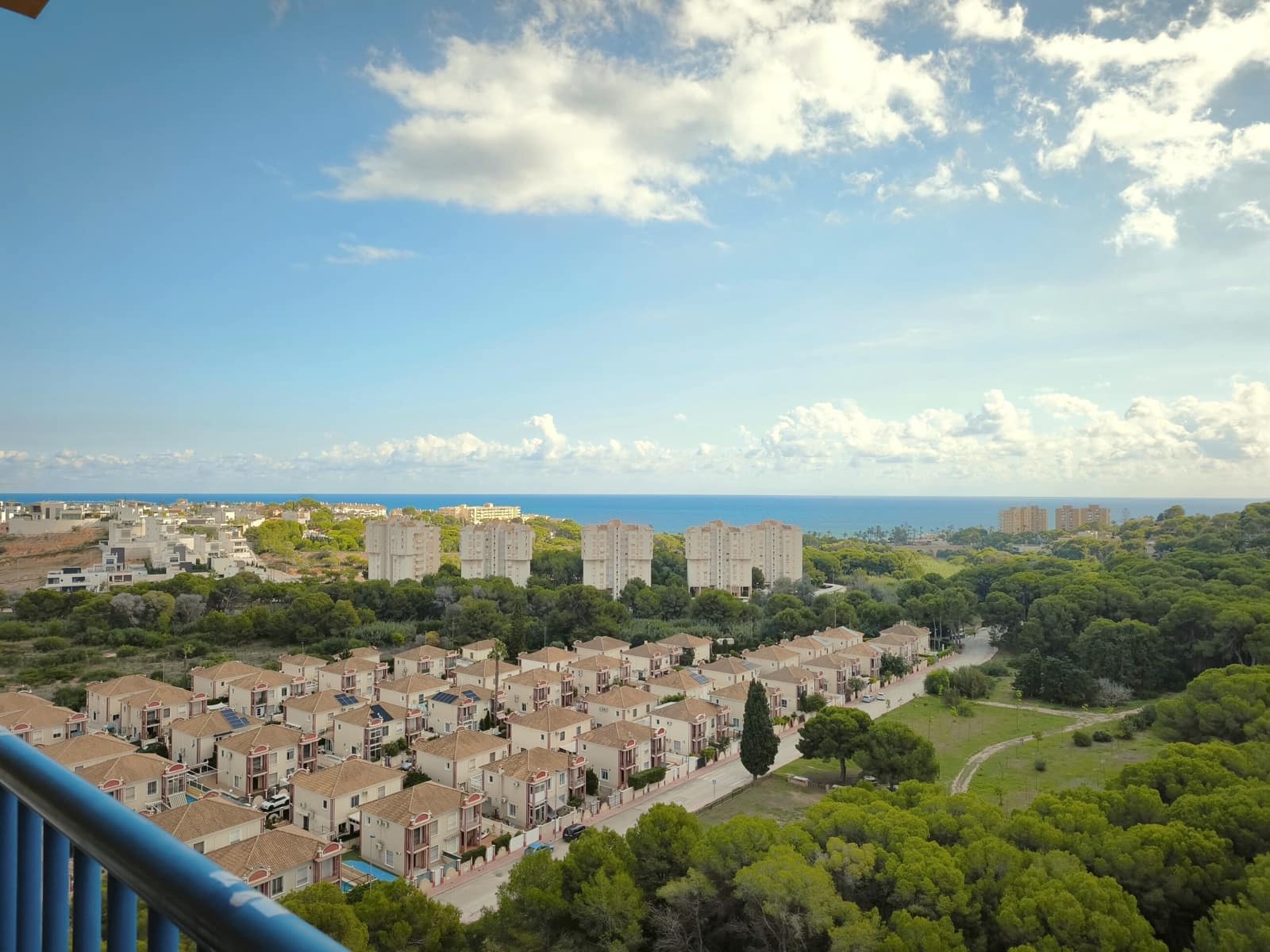 1 soverom Leilighet til leie i Dehesa de Campoamor med svømmebasseng - € 850 (Ref: 10184979)