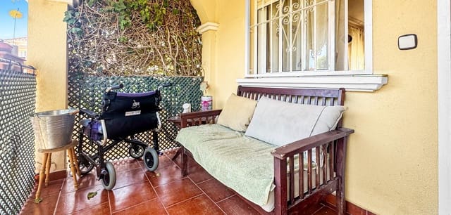 Casa de 3 habitaciones en La Florida, Orihuela en venta con piscina garaje - 199.900 € (Ref: 9837717)