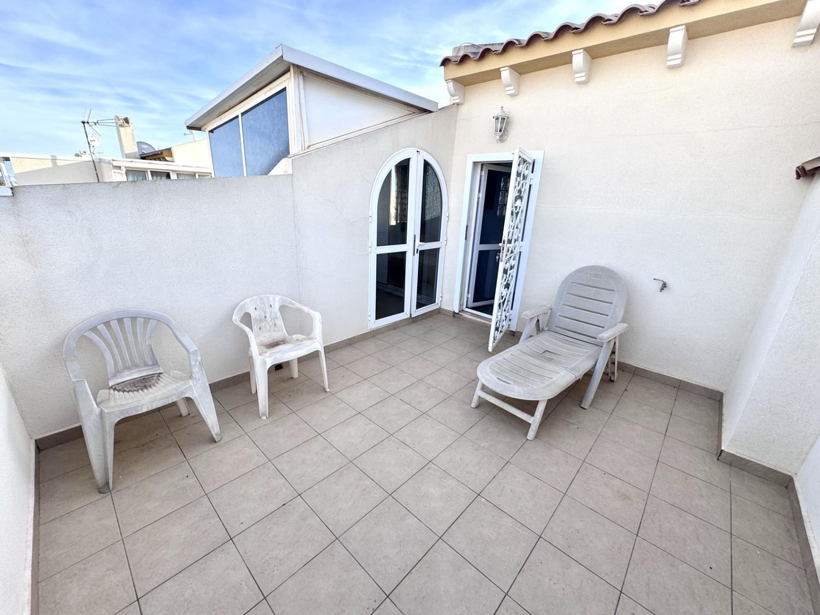 5 camera da letto Casa in vendita in Orihuela Costa con piscina garage - 210.000 € (Rif: 9837760)