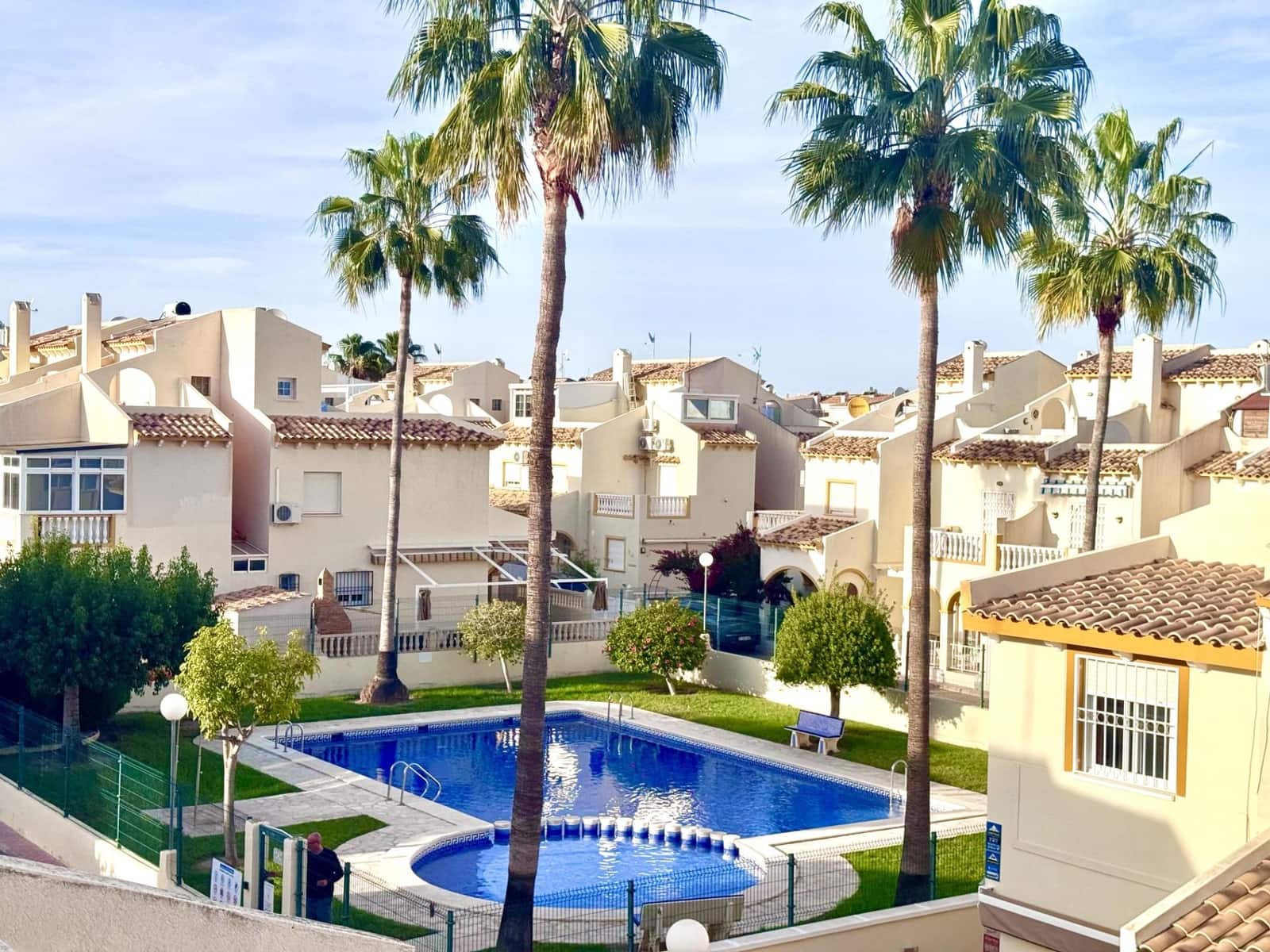 5 camera da letto Casa in vendita in Orihuela Costa con piscina garage - 210.000 € (Rif: 9837760)